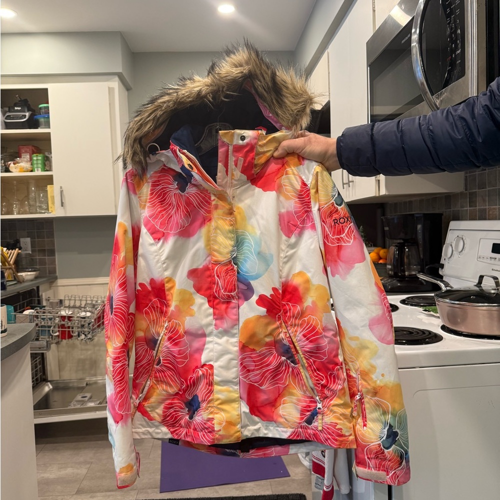 Roxy ski snowboard jacket